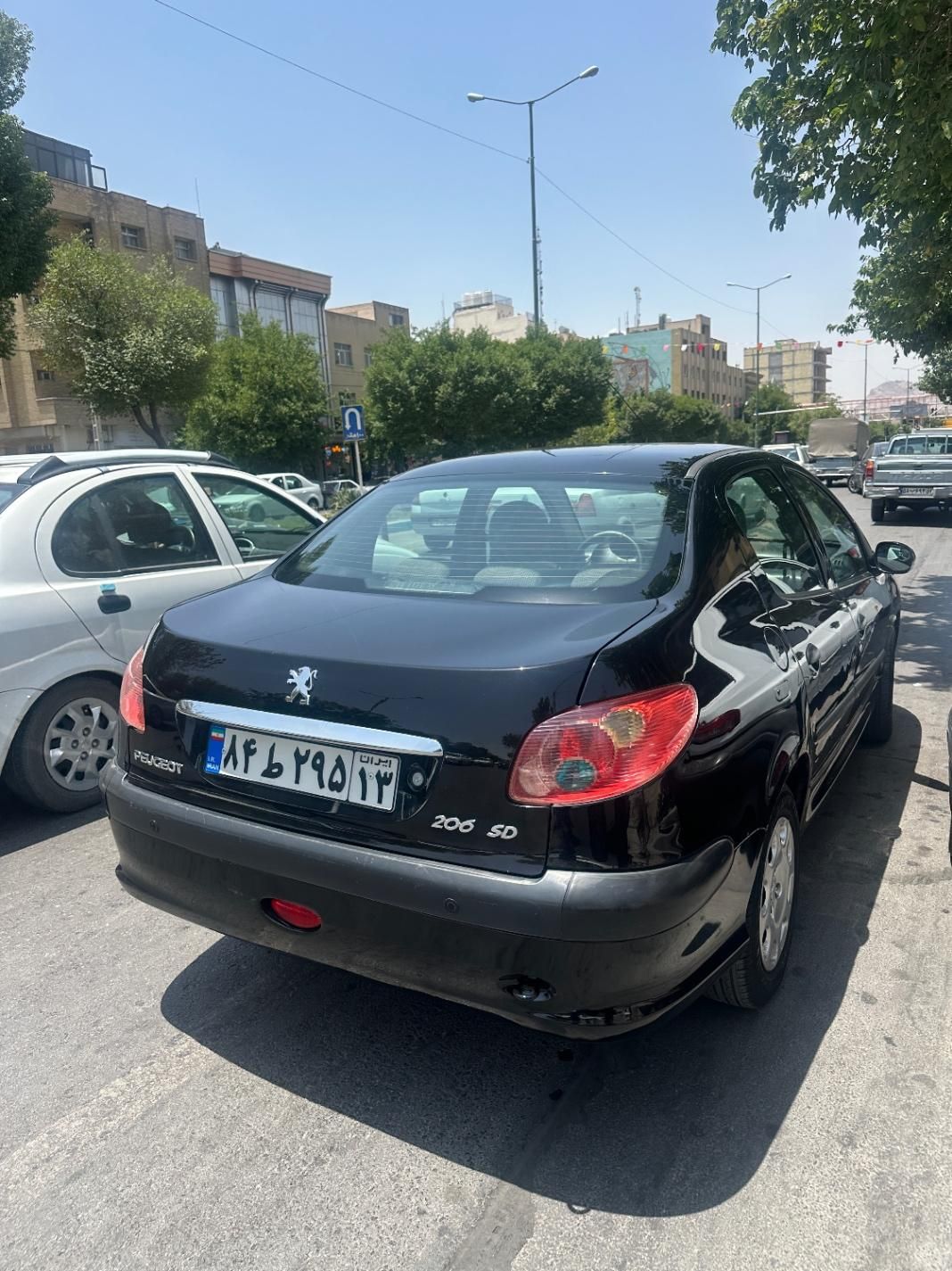 پژو ۲۰۶ صندوق دار v8 - 1396