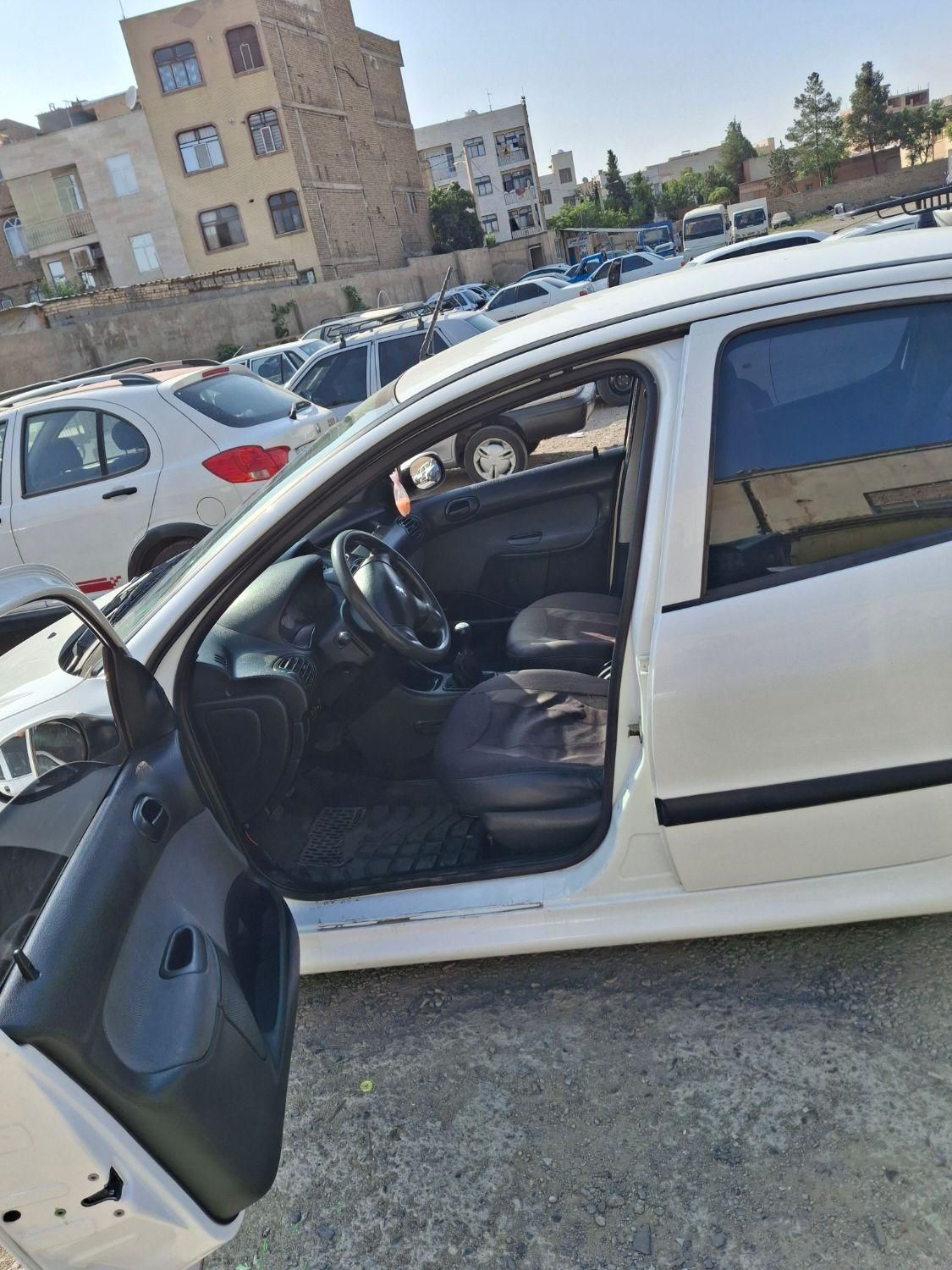 پژو ۲۰۶ صندوق دار v8 - 1397