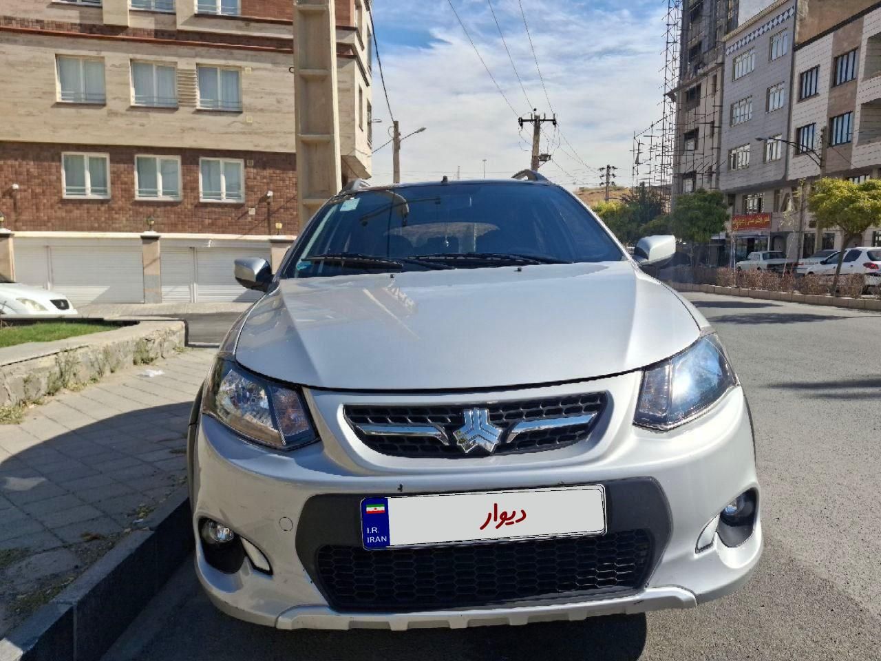 خودرو کوییک، R آگهی ann_18646461