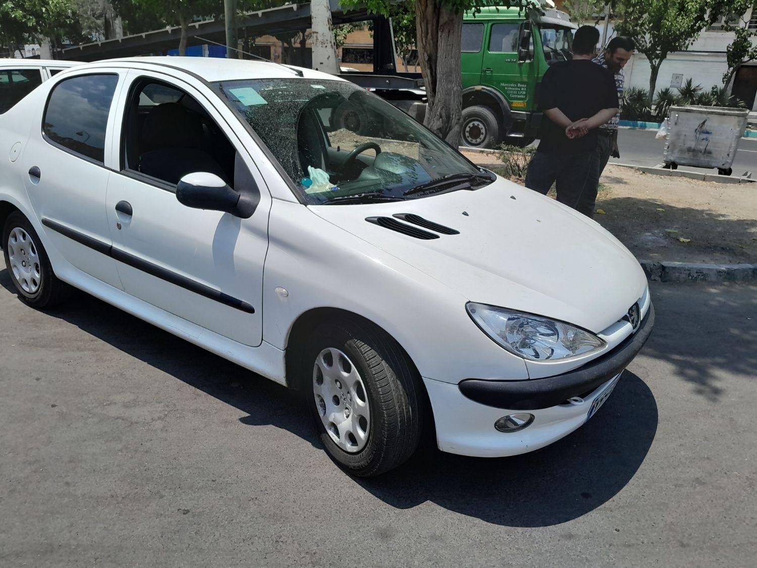 پژو ۲۰۶ صندوق دار v8 - 1397