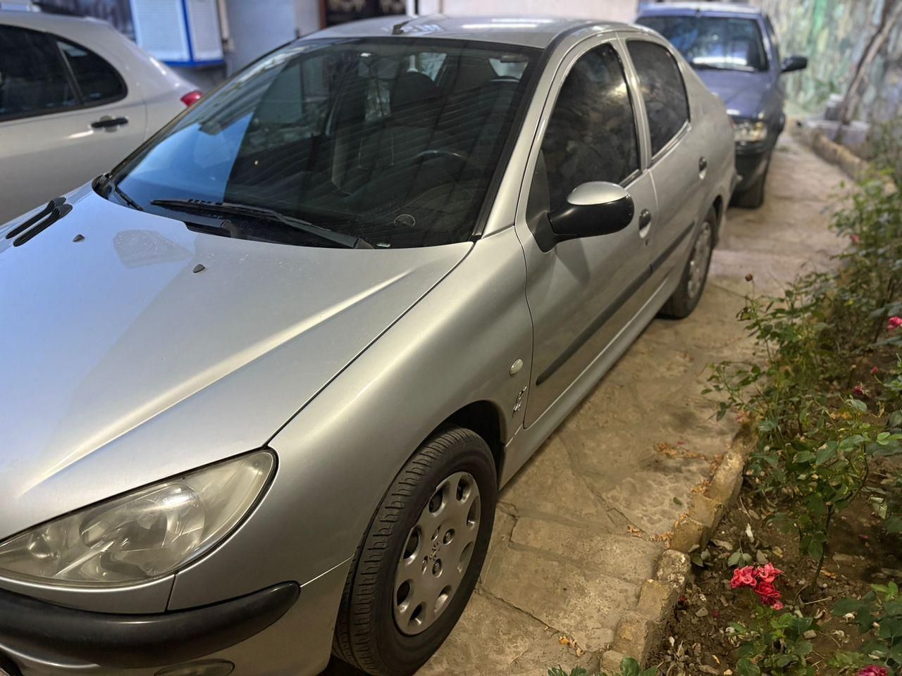 پژو ۲۰۶ صندوق دار v8 - 1396