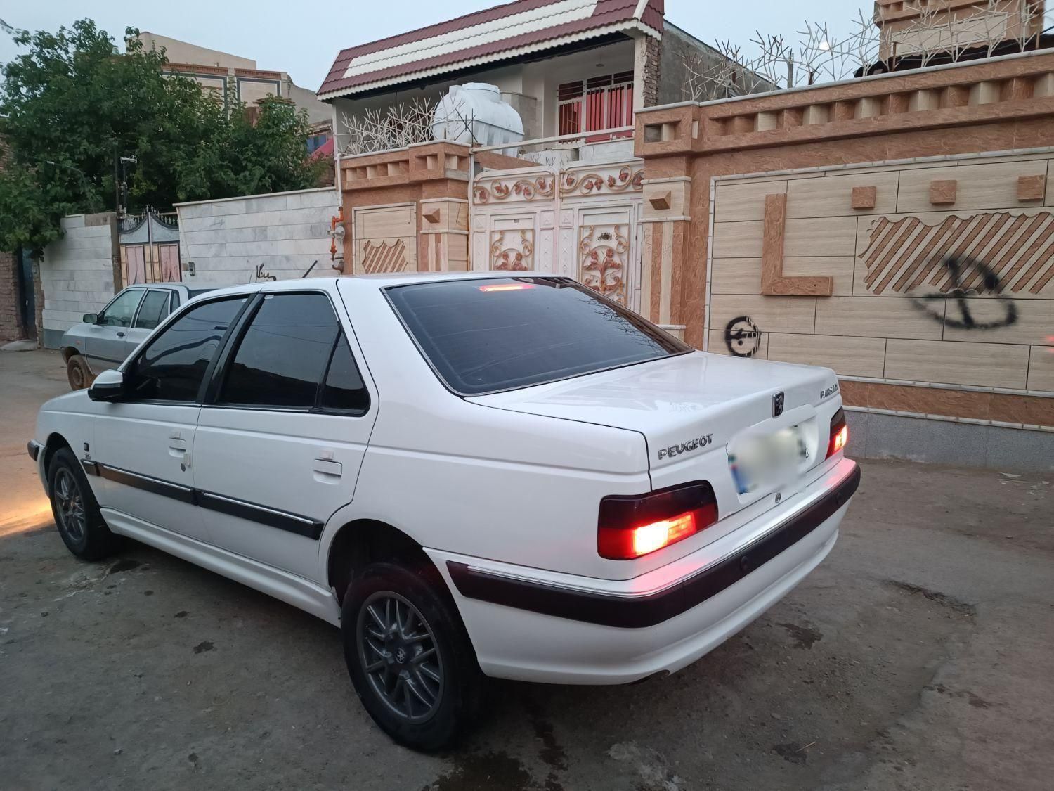 خودرو پژو، پارس آگهی ann_18647432