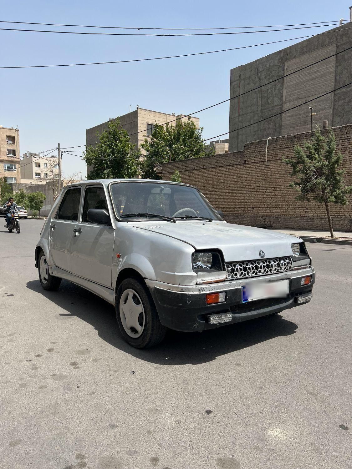 رنو پی کی دنده‌ای - 1385