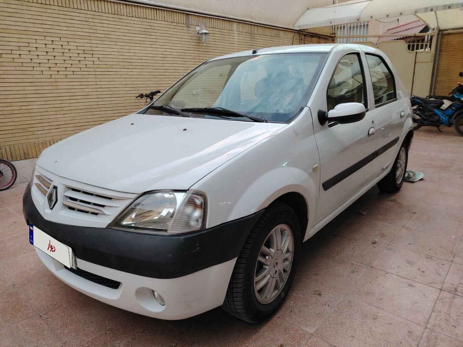 خودرو رنو، پارس تندر آگهی ann_18647532
