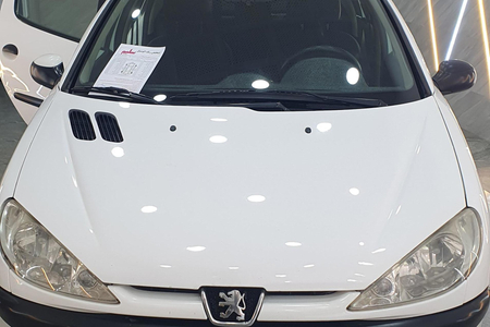 پژو ۲۰۶ صندوق دار v8 - 1390