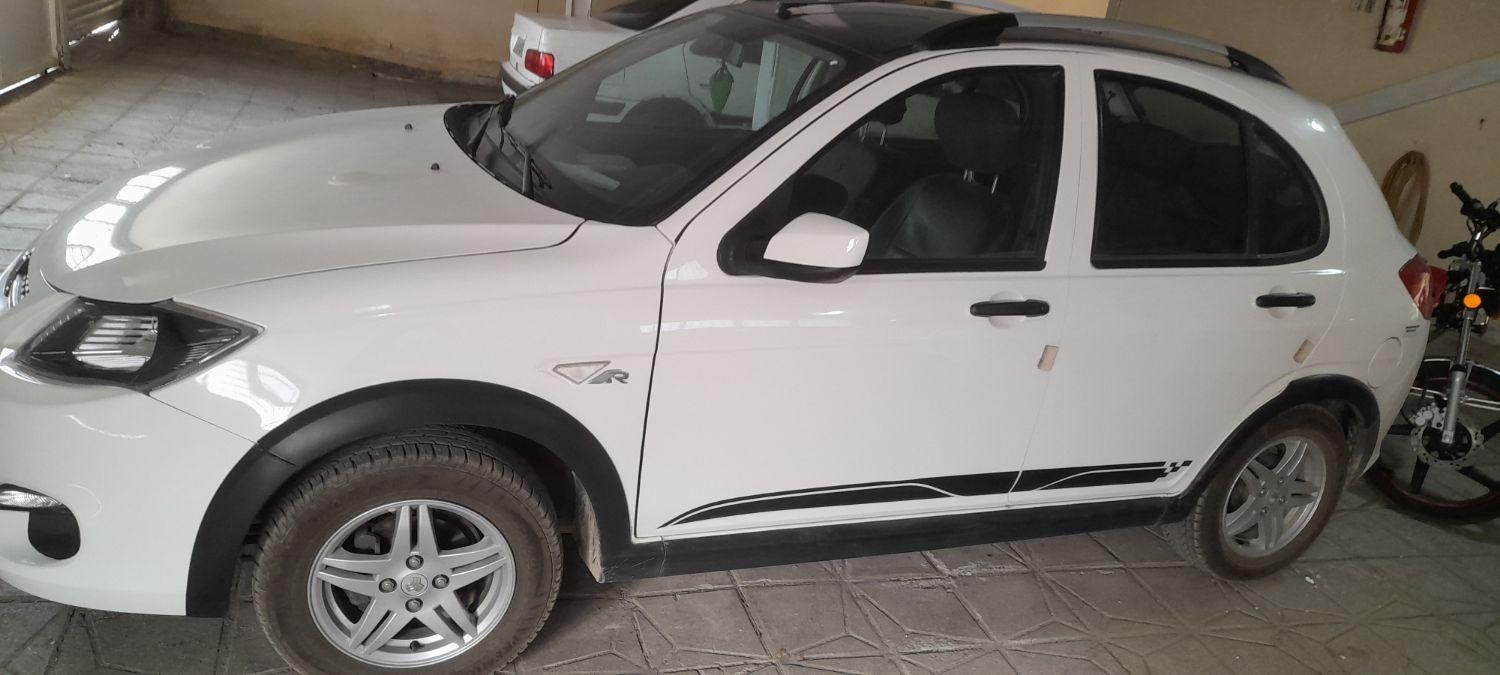 خودرو کوییک، R آگهی ann_18650026