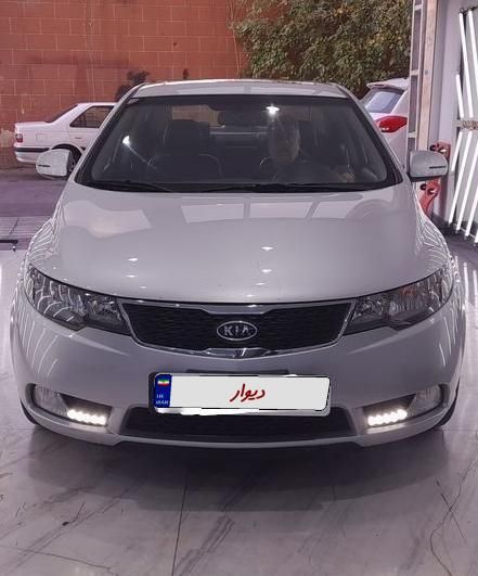 کیا سراتو 2.0 لیتر اتوماتیک GT لاین - 2010