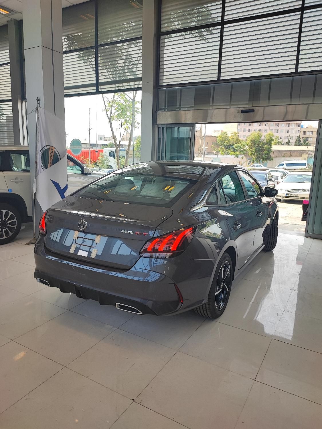 ام جی GT اتوماتیک - 2025