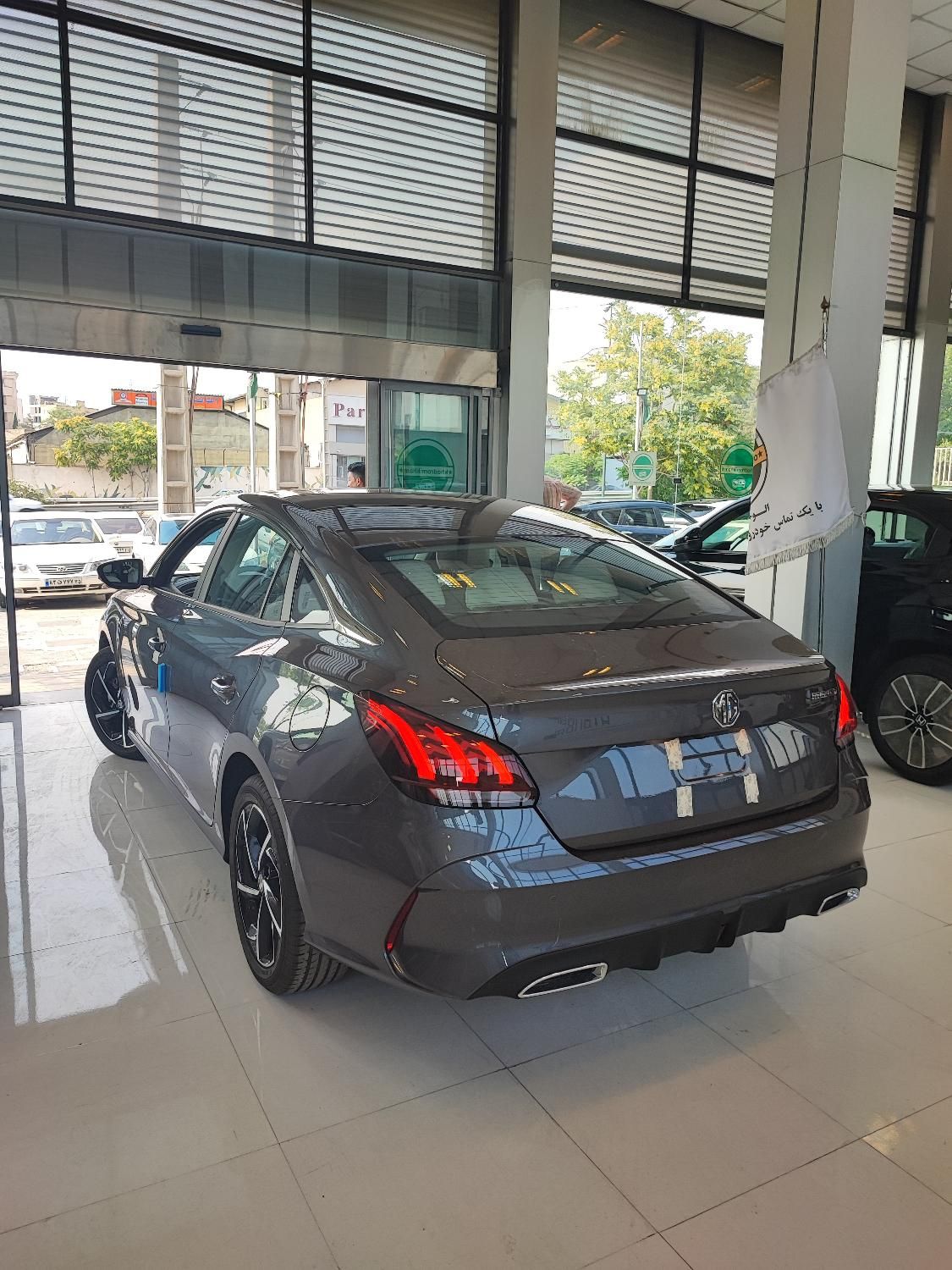 ام جی GT اتوماتیک - 2025