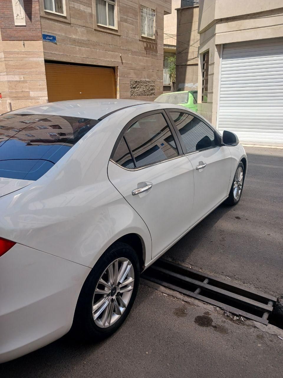 جک J5 اتوماتیک - 1394