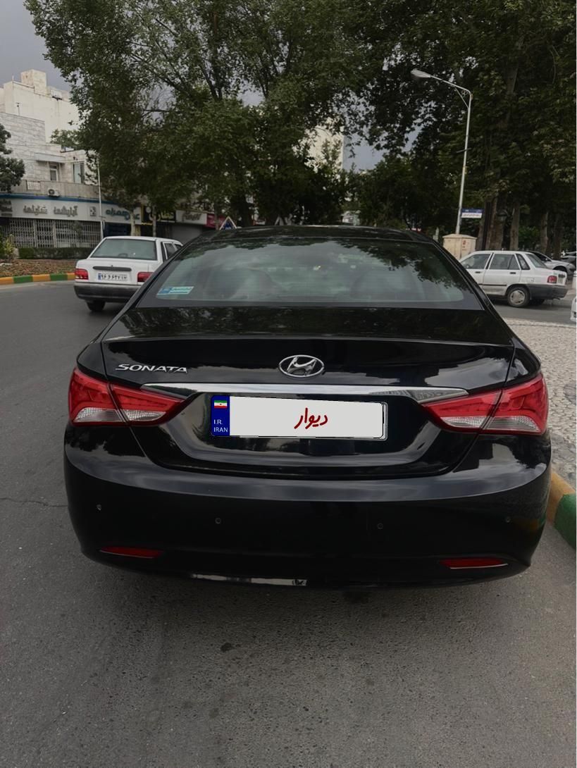 هیوندای سوناتا فول YF - 2014