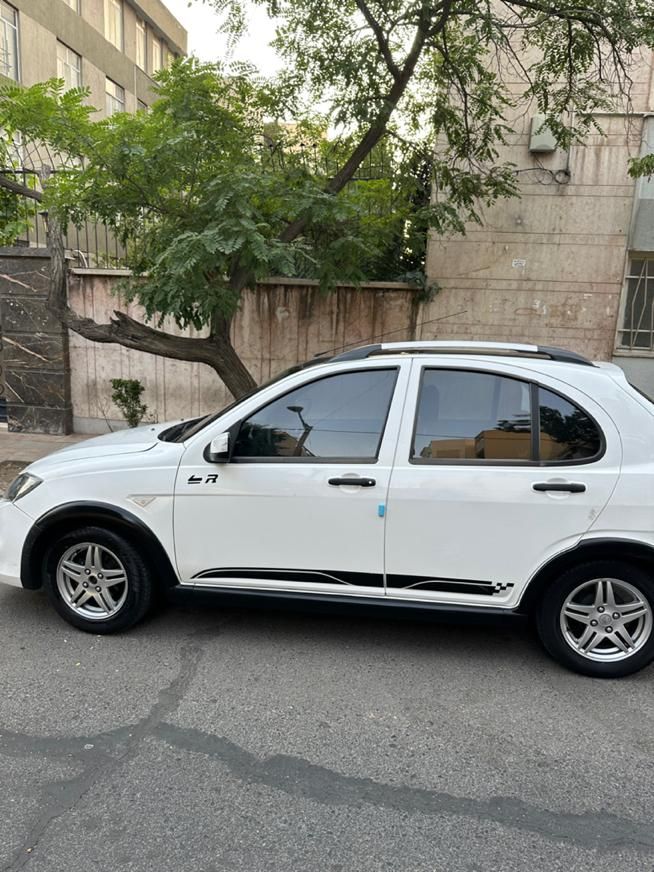 کوییک R دنده‌ای - 1400