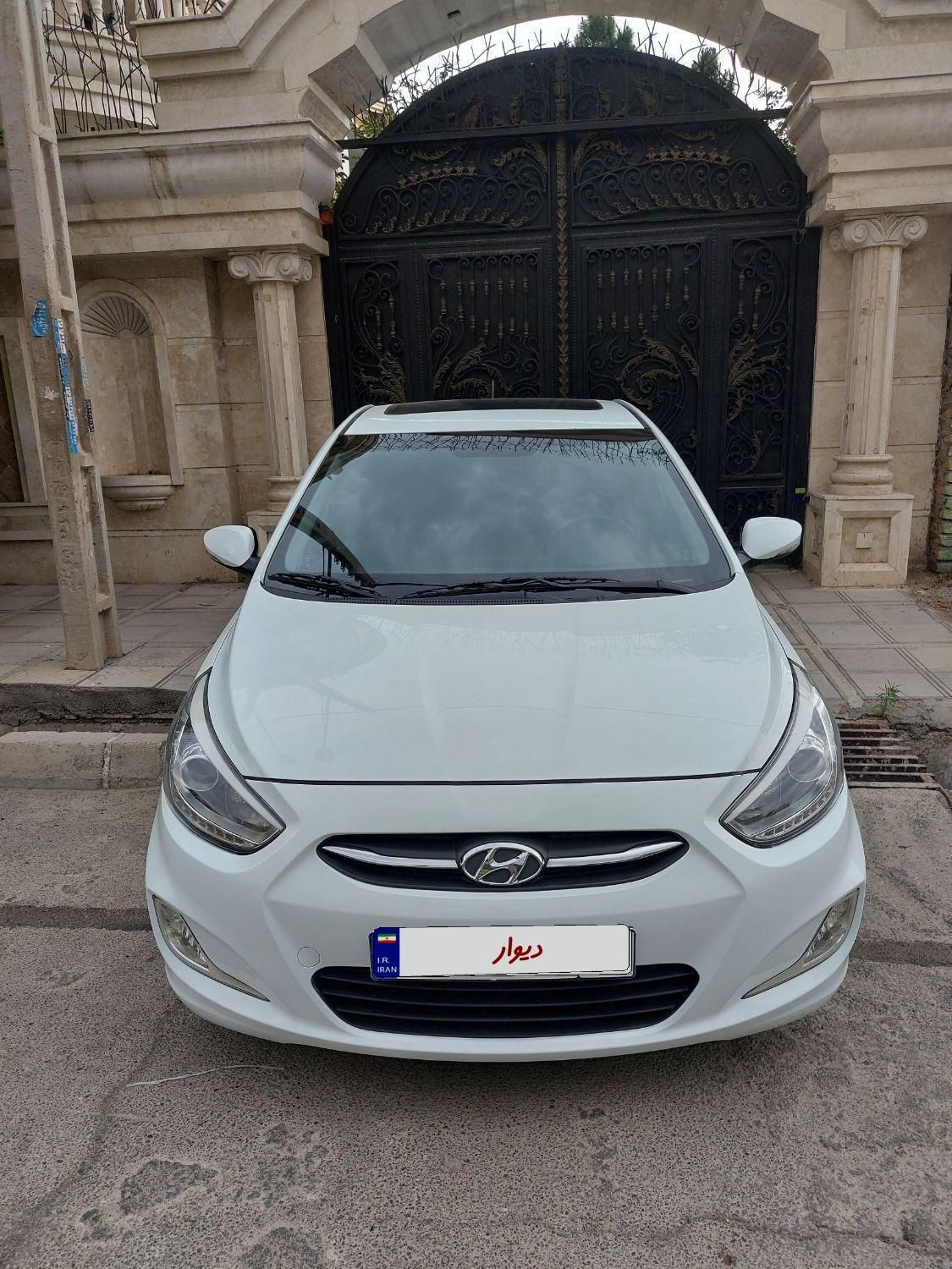 هیوندای اکسنت 1.6 لیتر بلو - 2015
