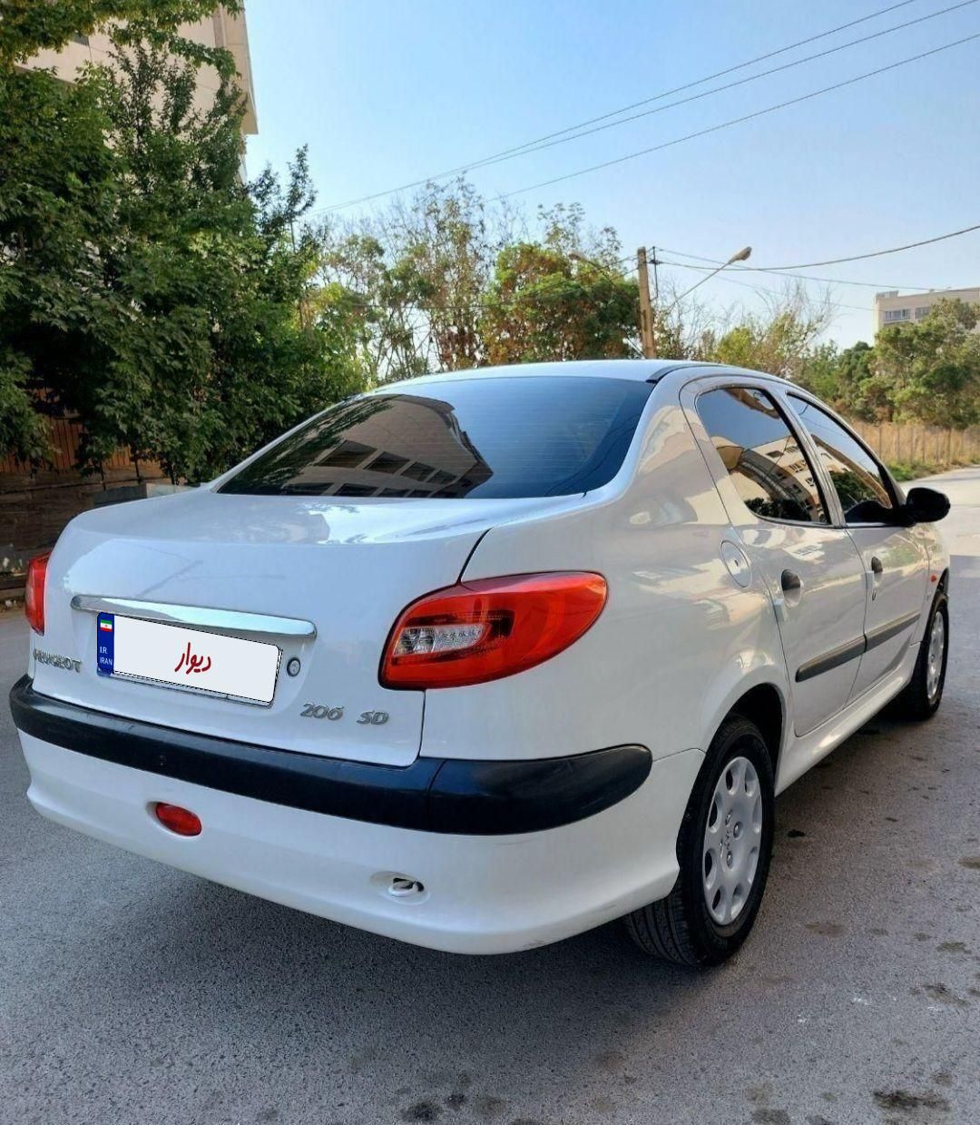 خودرو پژو، ۲۰۶ صندوق دار آگهی ann_18653392