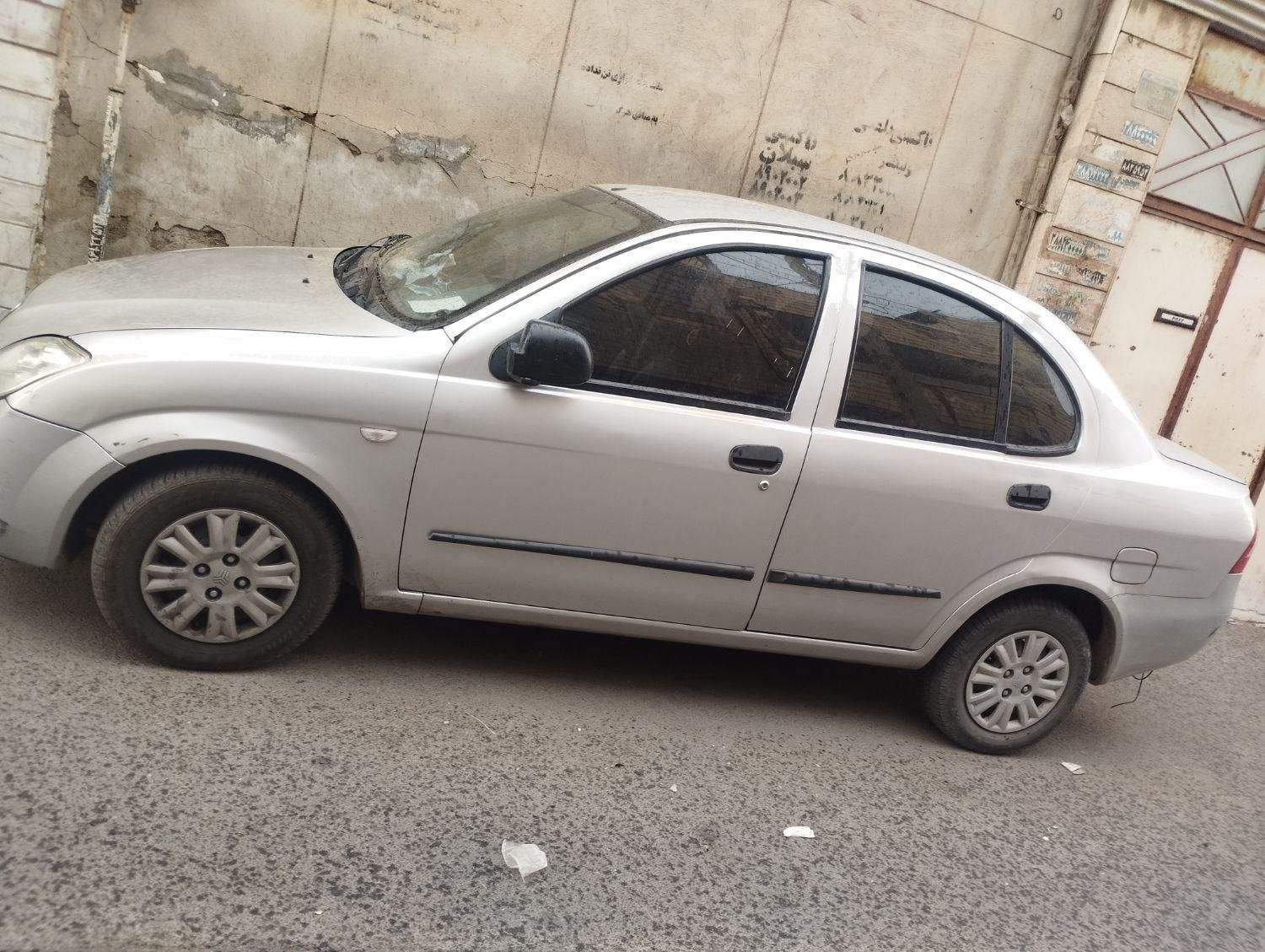 تیبا صندوق دار SX - 1392