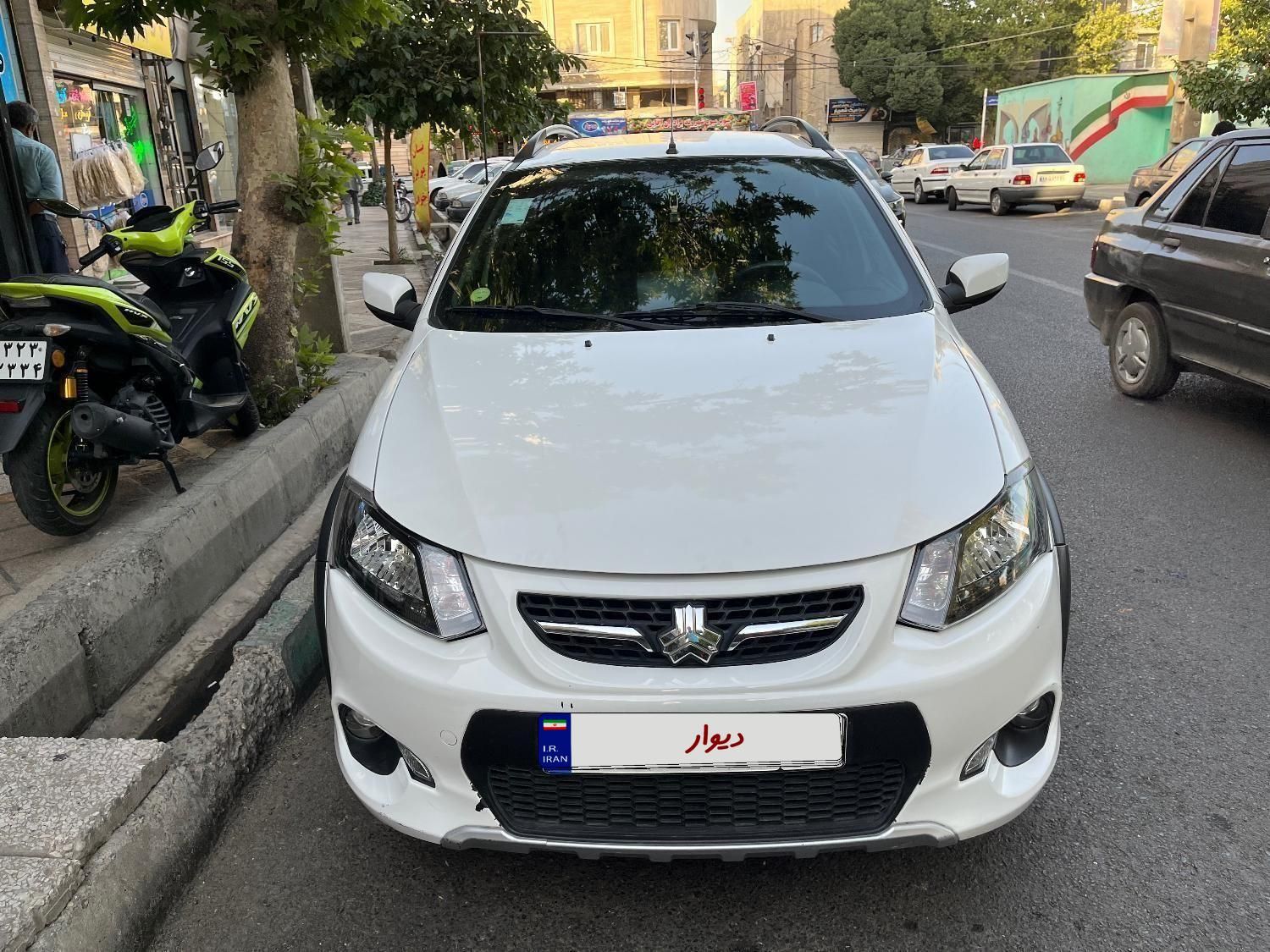 خودرو کوییک، R آگهی ann_18653589