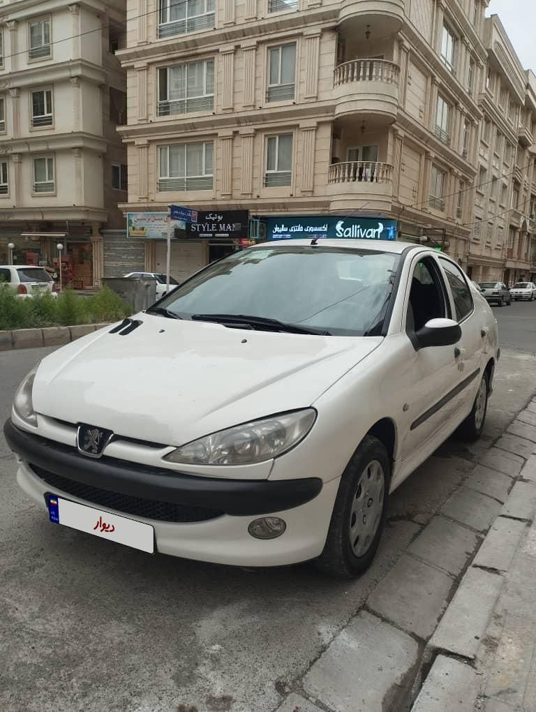 پژو ۲۰۶ صندوق دار v8 - 1396