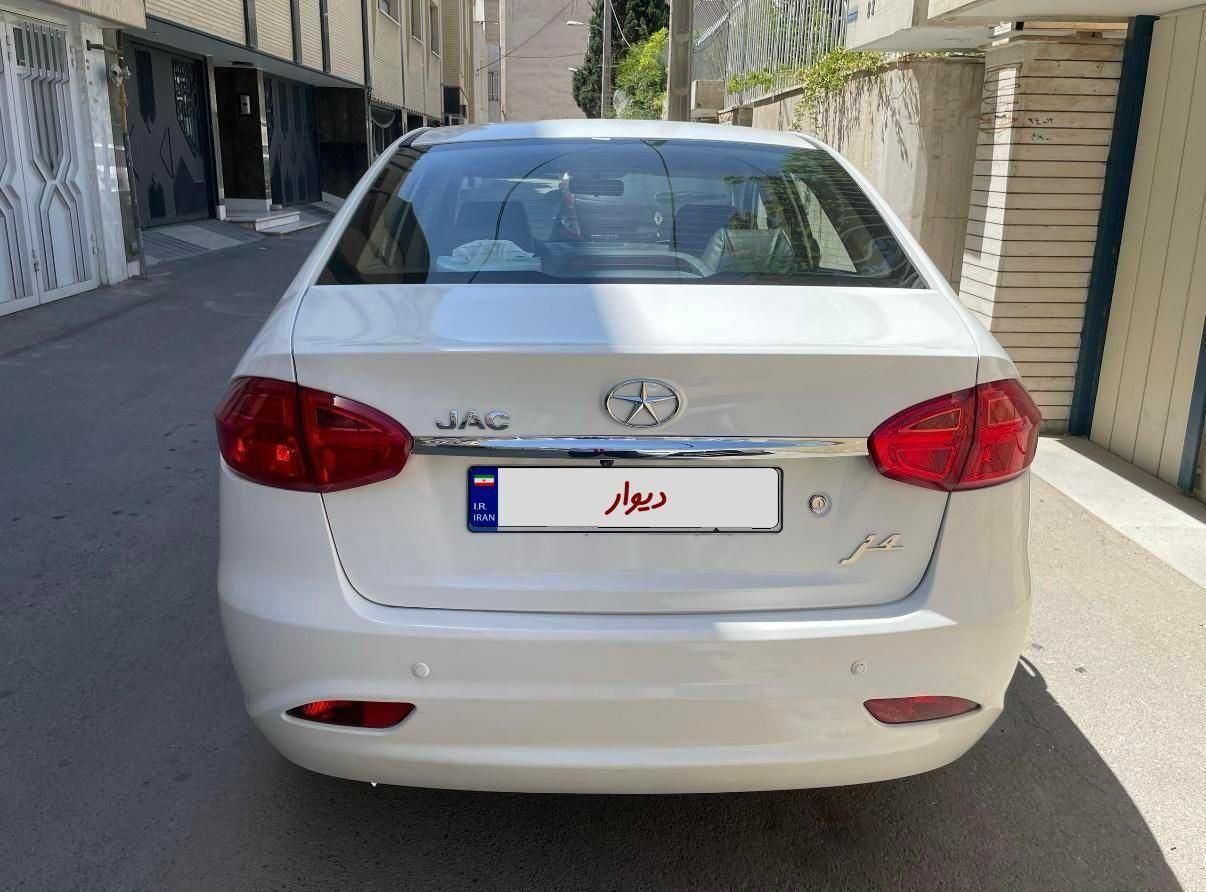 جک J4 اتوماتیک ساده - 1404
