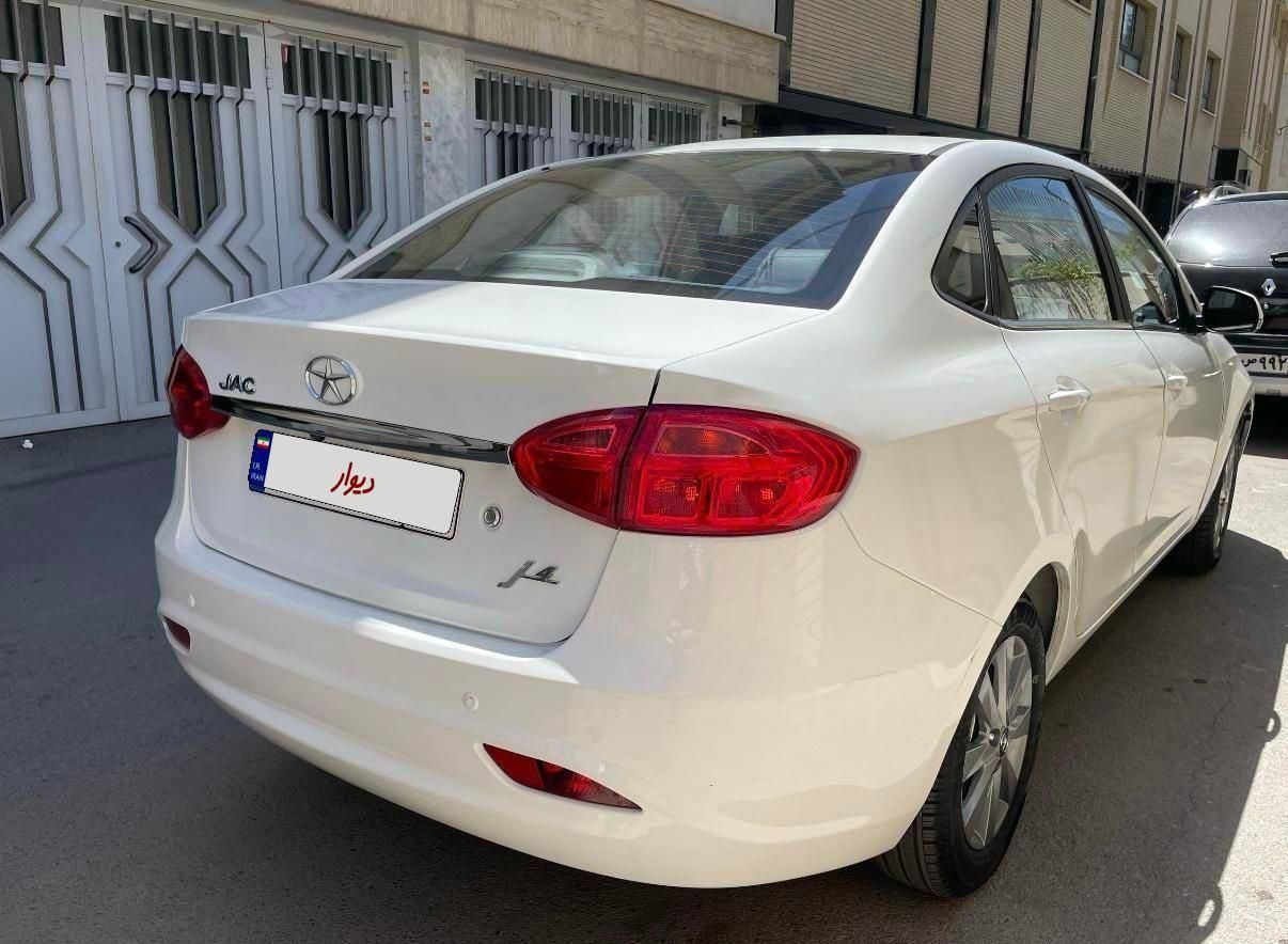 جک J4 اتوماتیک ساده - 1404