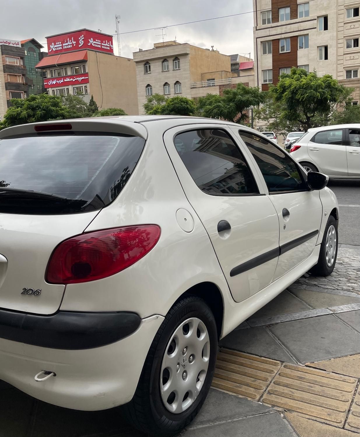 خودرو پژو، 206 آگهی ann_18654763