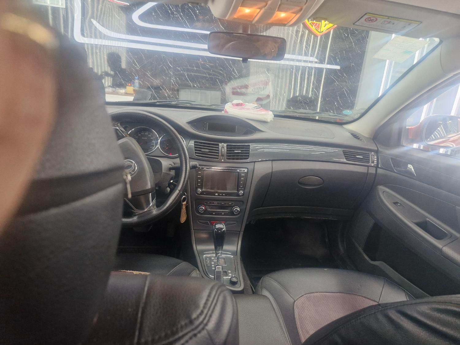 دانگ فنگ H30 کراس اتوماتیک - 1396