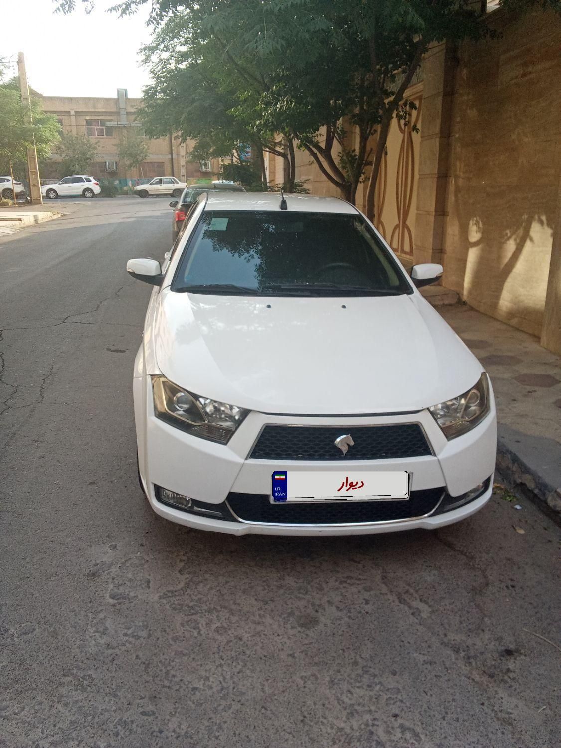 خودرو دنا، معمولی آگهی ann_18655396
