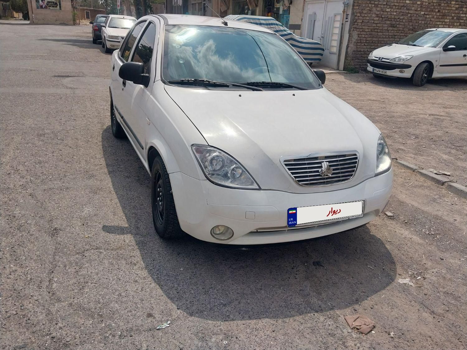 تیبا صندوق دار SX - 1397