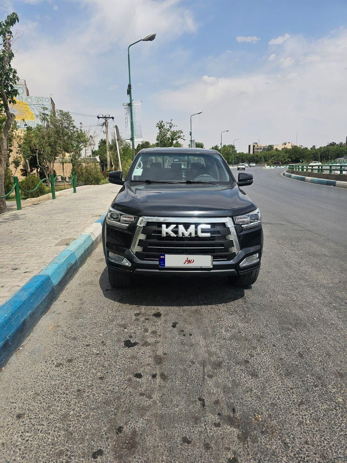 خودرو کی ام سی، T8 آگهی ann_18656282