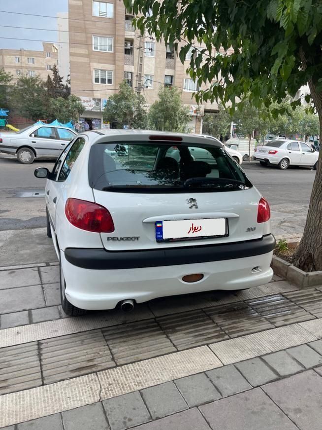 پژو 206 تیپ 5 - 1392