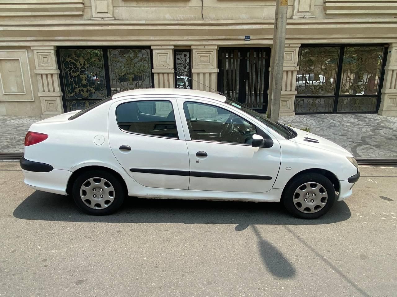 پژو ۲۰۶ صندوق دار v8 - 1394