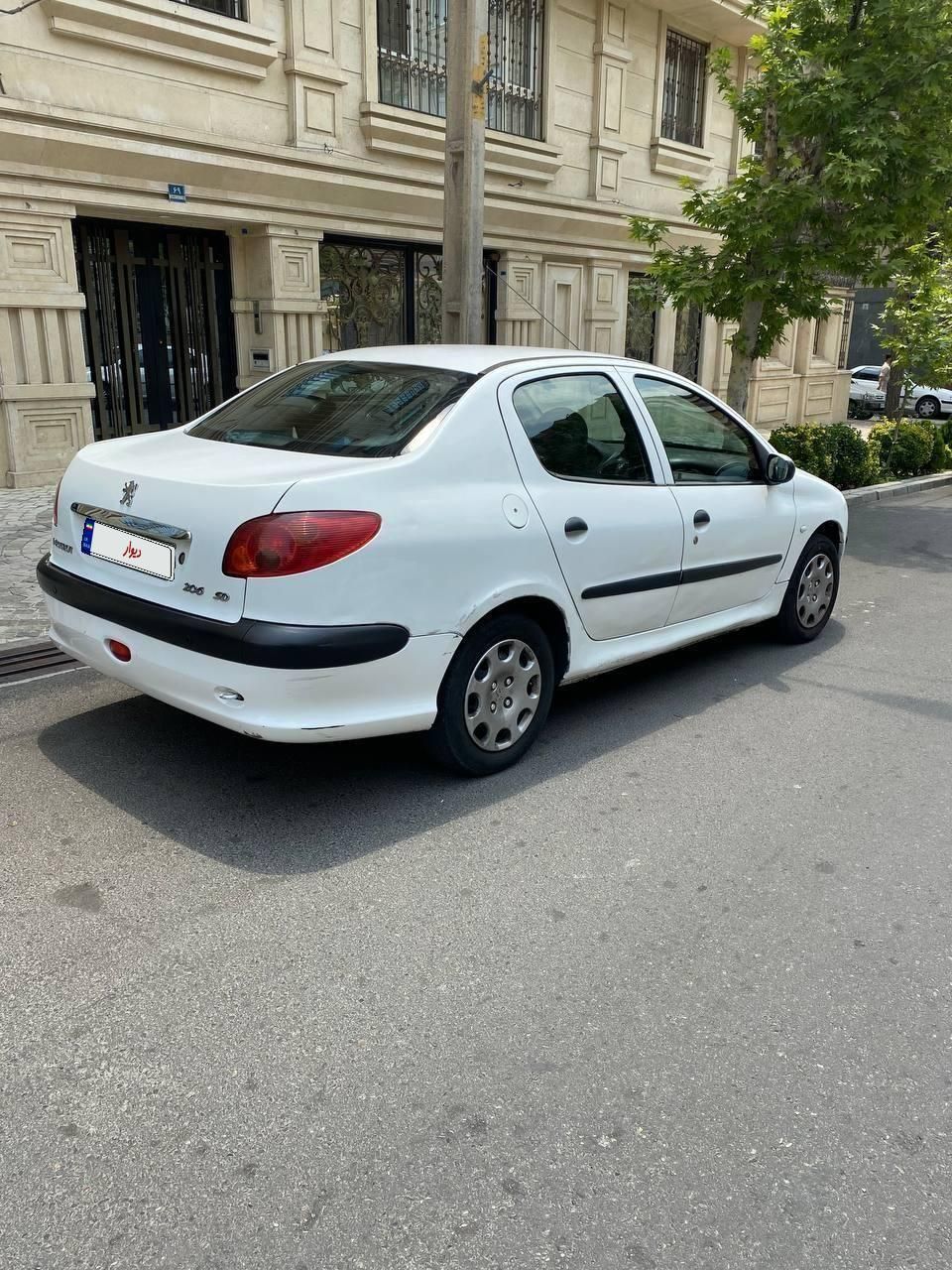 پژو ۲۰۶ صندوق دار v8 - 1394