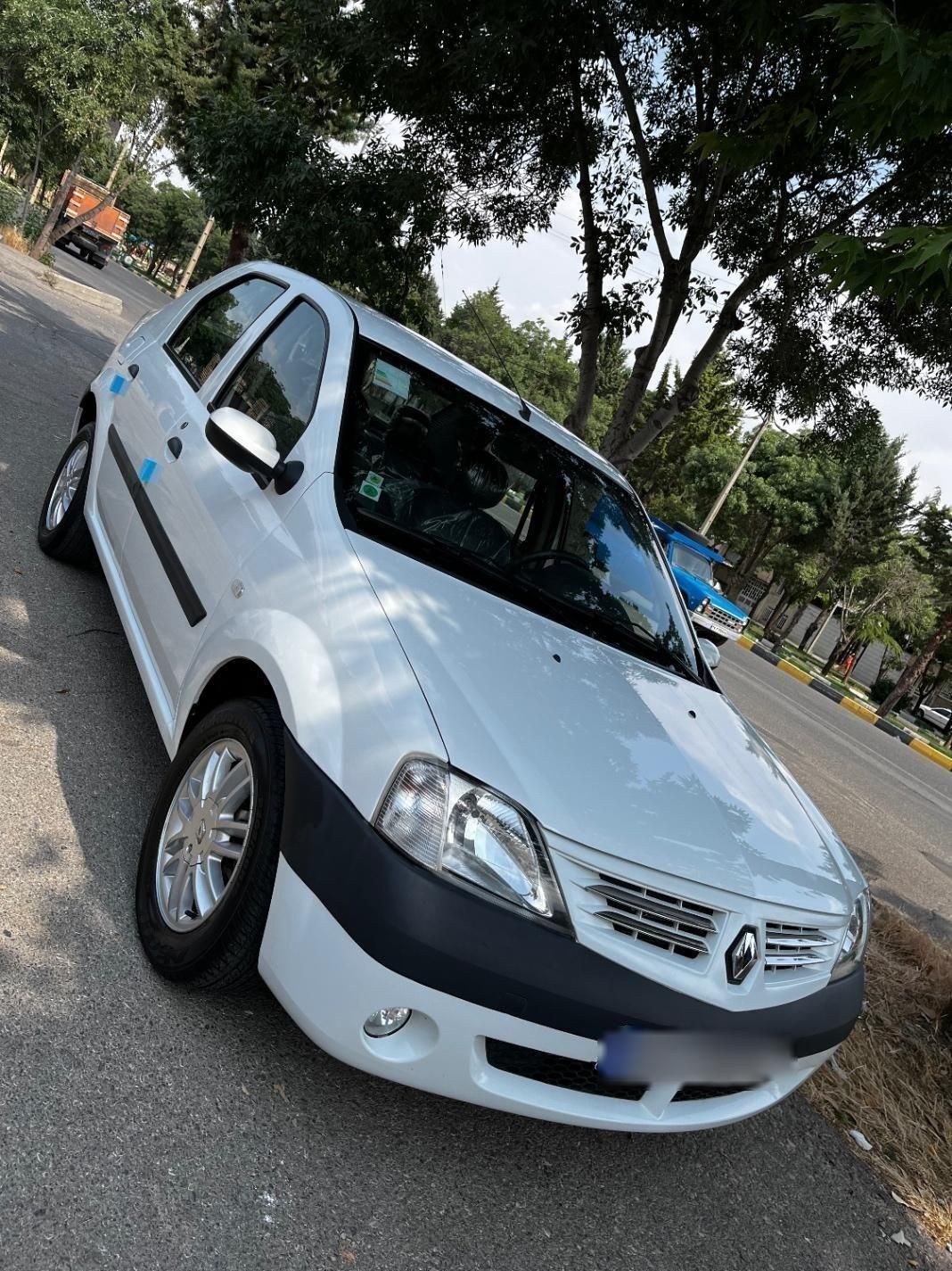 خودرو رنو، تندر 90 آگهی ann_18657018