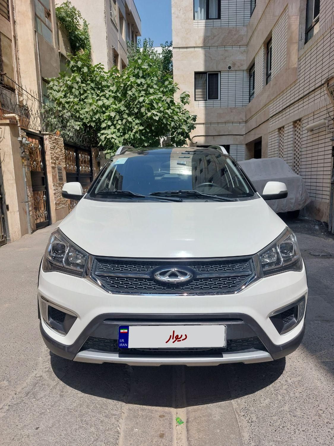 خودرو ام وی ام، X22 آگهی ann_18658741
