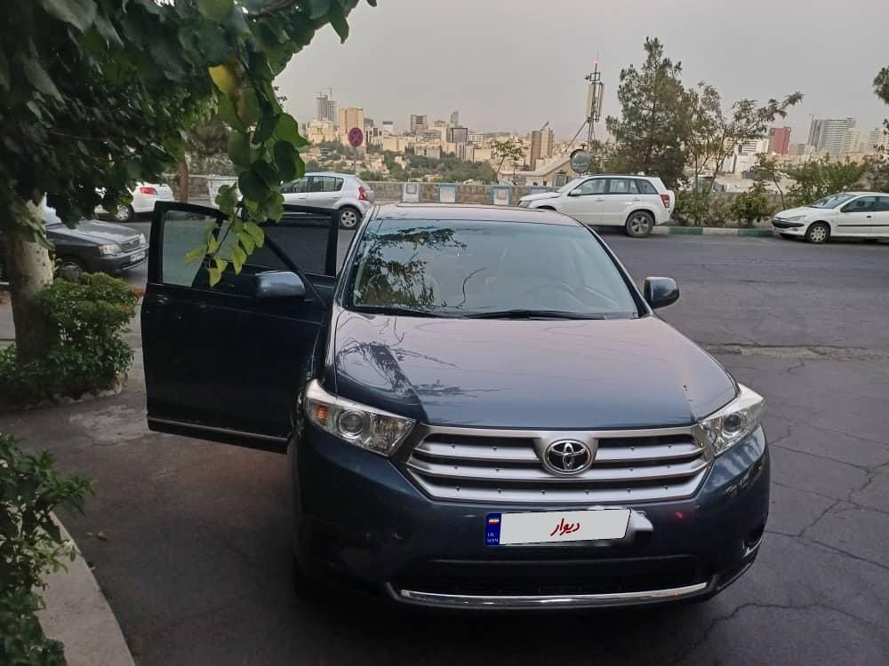 خودرو تویوتا، کمری آگهی ann_18658829