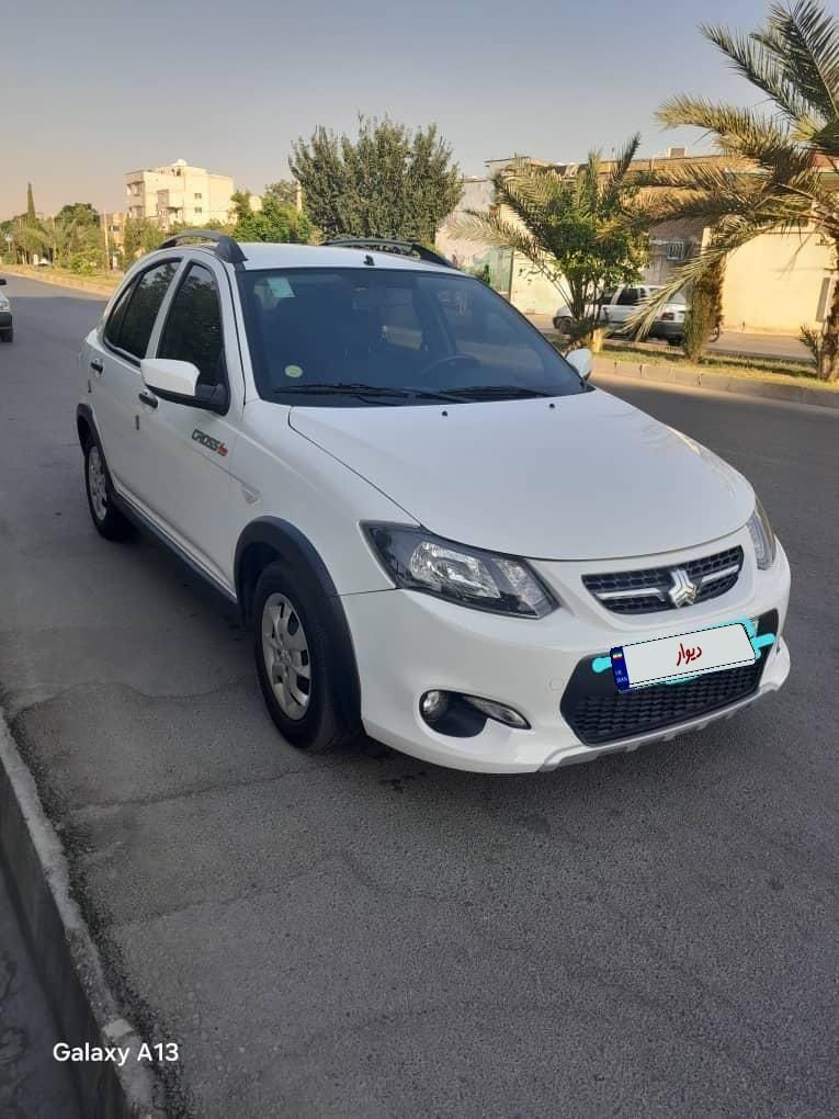 خودرو کوییک، معمولی آگهی ann_18659414