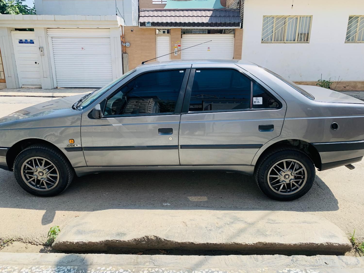 پژو 405 GLX - دوگانه سوز - 1389