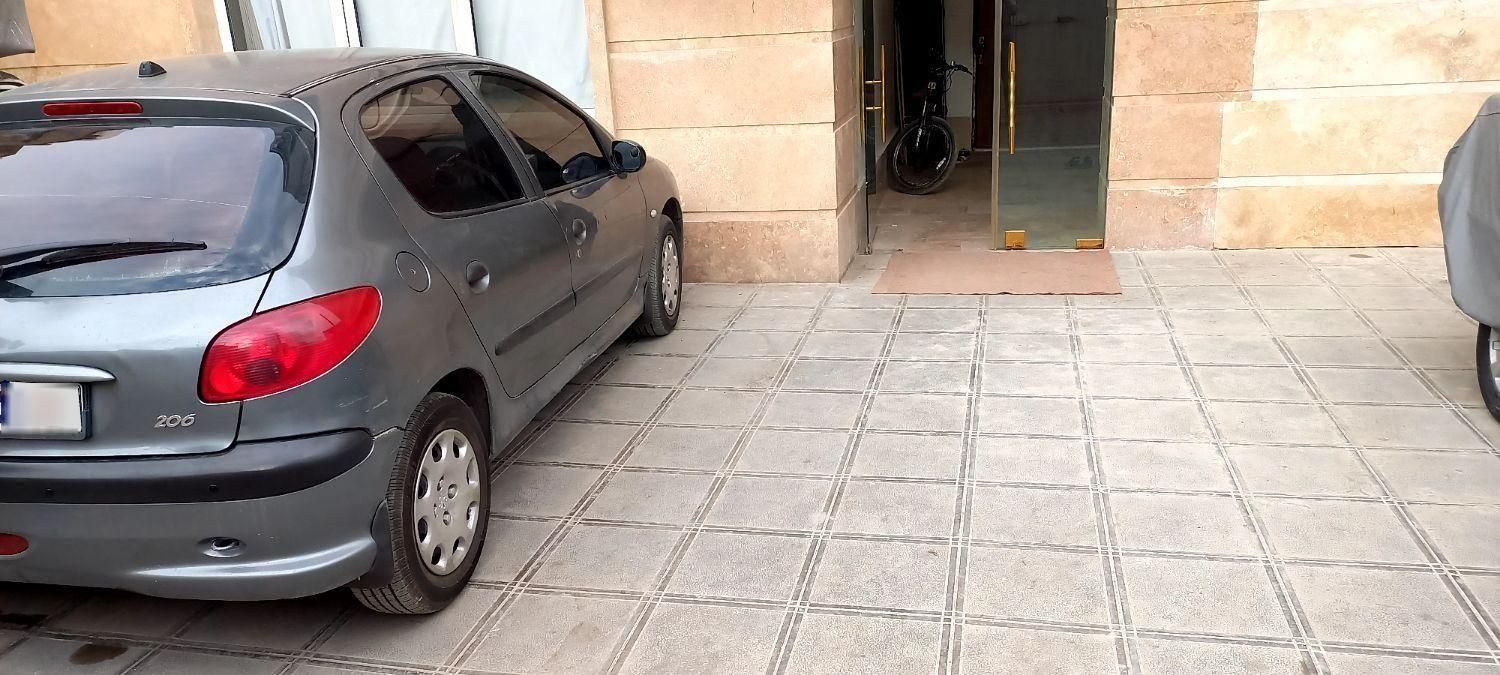 خودرو پژو، 206 آگهی ann_18660344