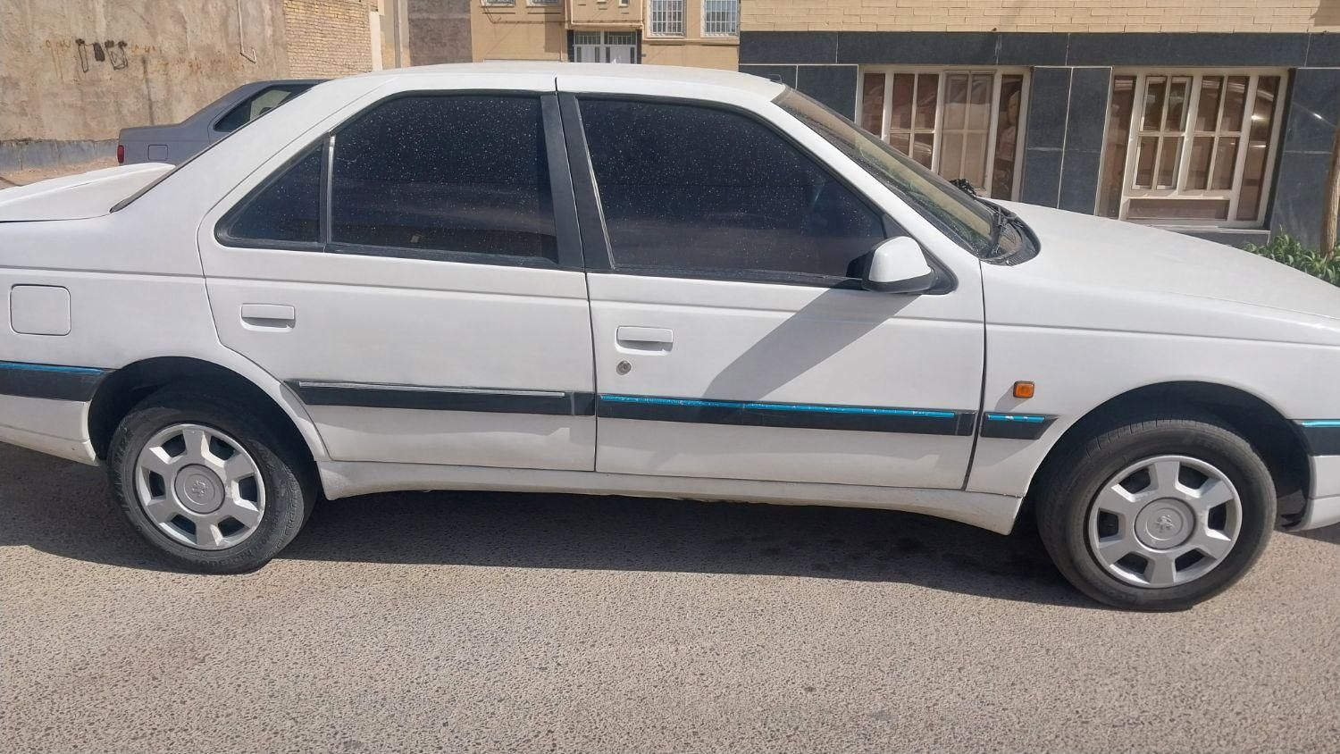پژو 405 SLX بنزینی TU5 - 1390