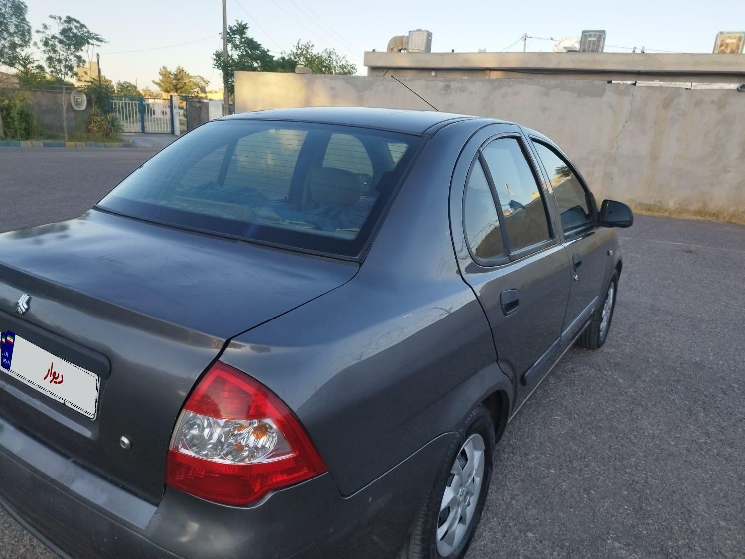 تیبا صندوق دار SX - 1394