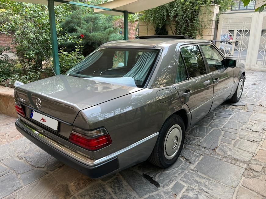 بنز E 230 - 1988