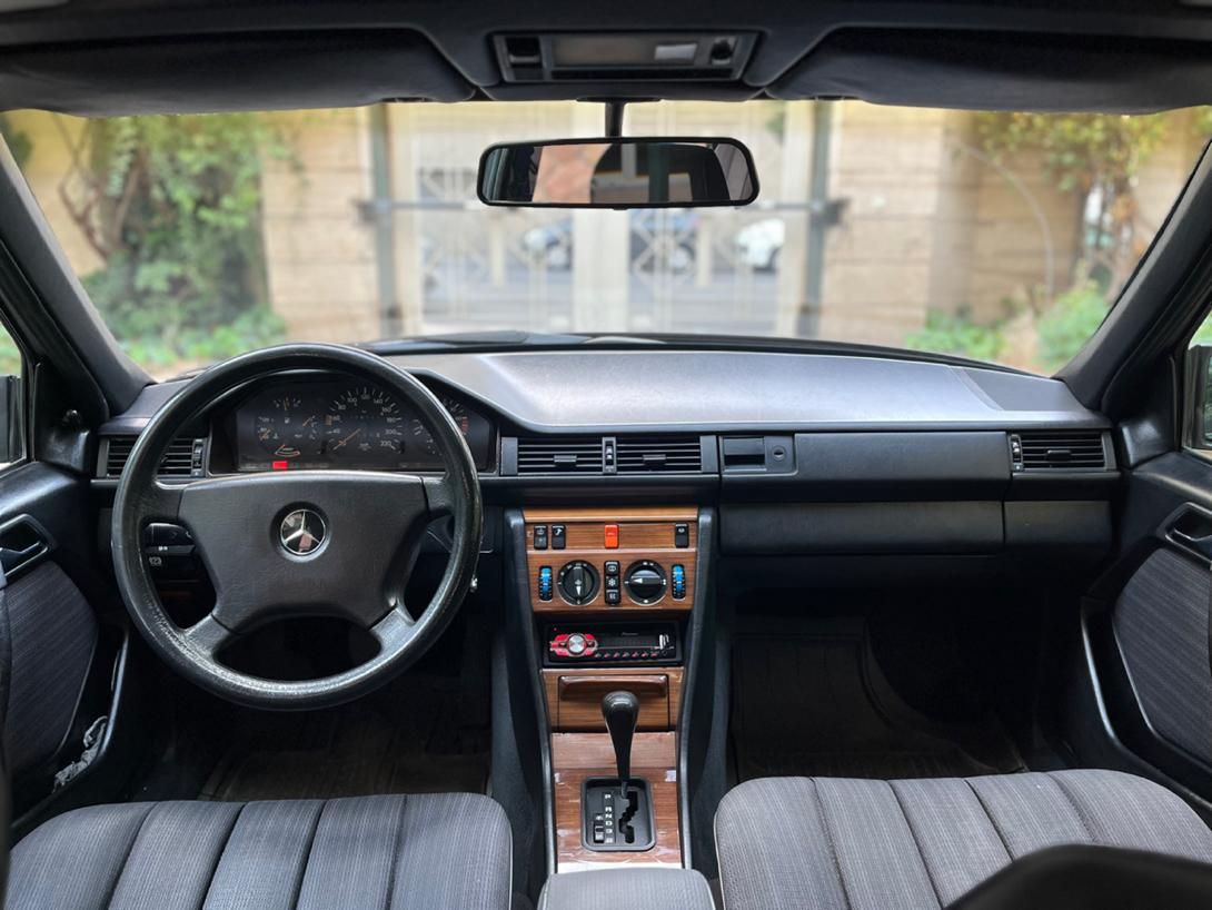 بنز E 230 - 1988
