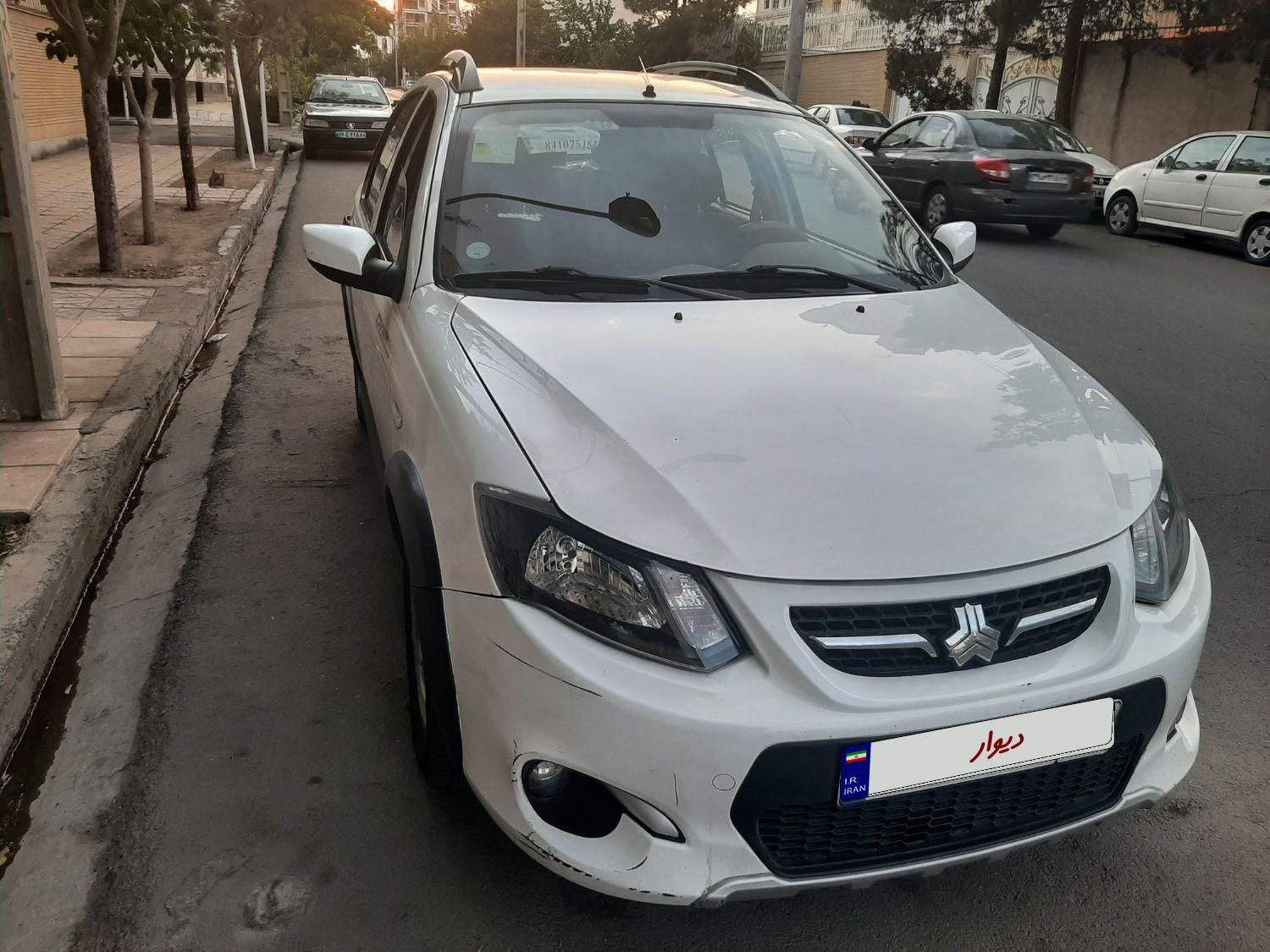 خودرو کوییک، معمولی آگهی ann_18662134