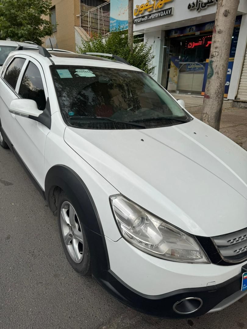 خودرو دانگ فنگ، H30 کراس آگهی ann_18662533