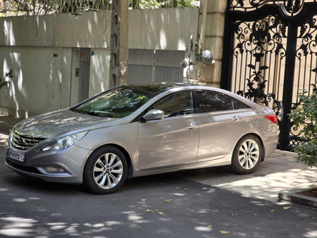 هیوندای سوناتا اتوماتیک NF 2400 - 2013