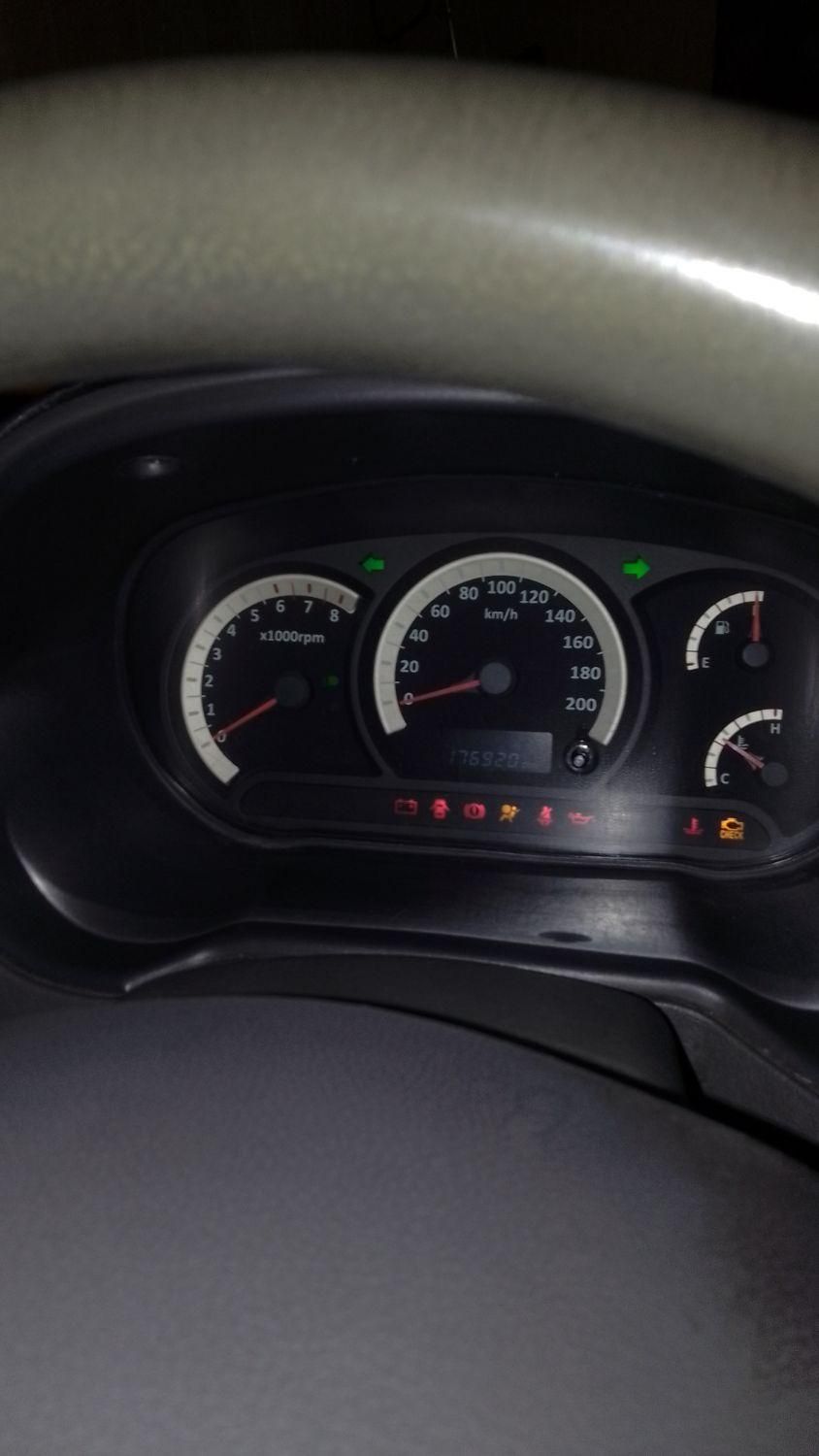 تیبا صندوق دار SX - 1393