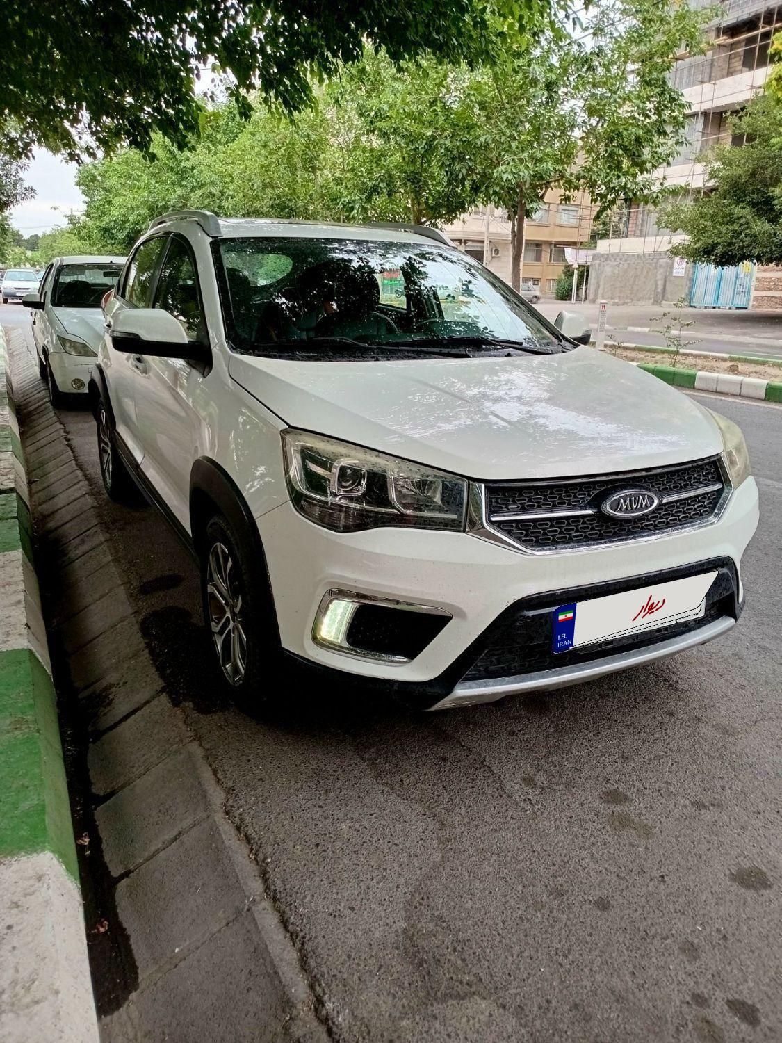خودرو ام وی ام، X22 آگهی ann_18662902
