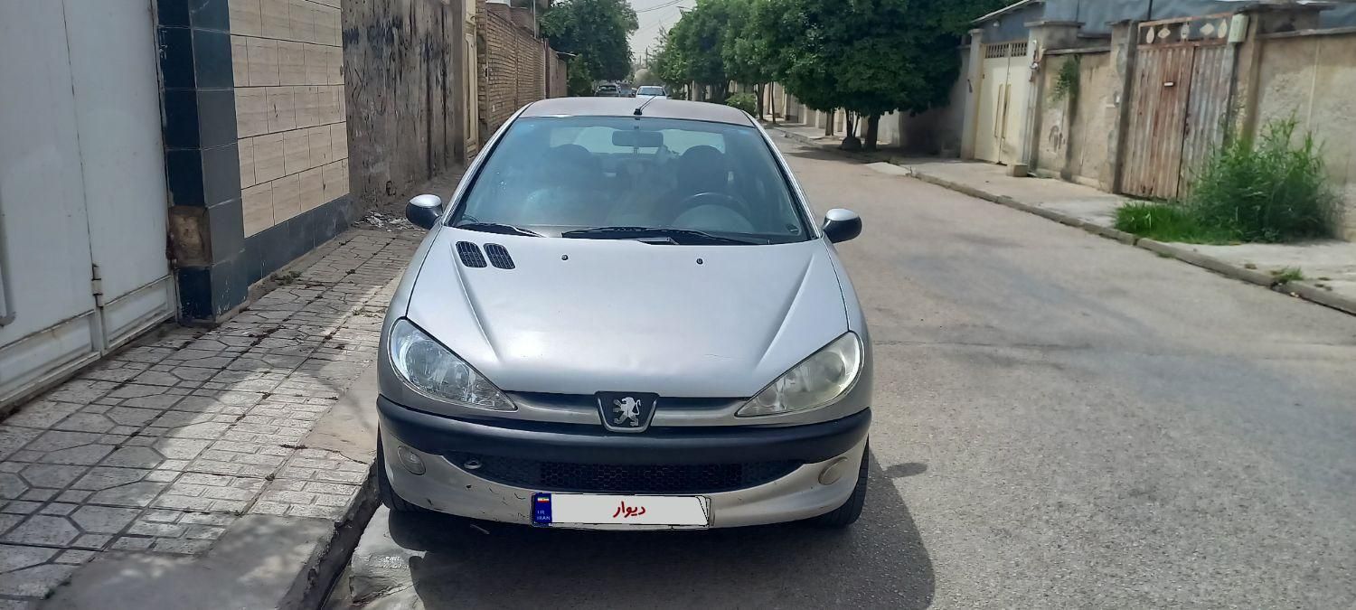 پژو ۲۰۶ صندوق دار v8 - 1389