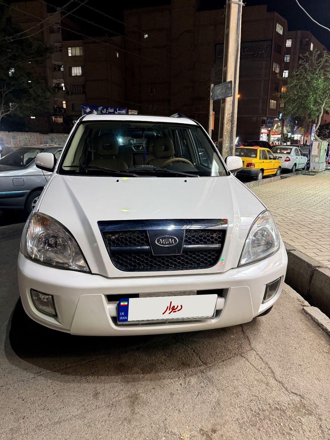 خودرو ام وی ام، X33 آگهی ann_18663159