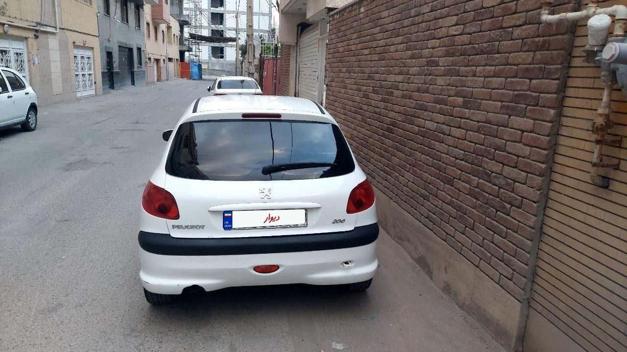 پژو 206 تیپ 5 - 1395