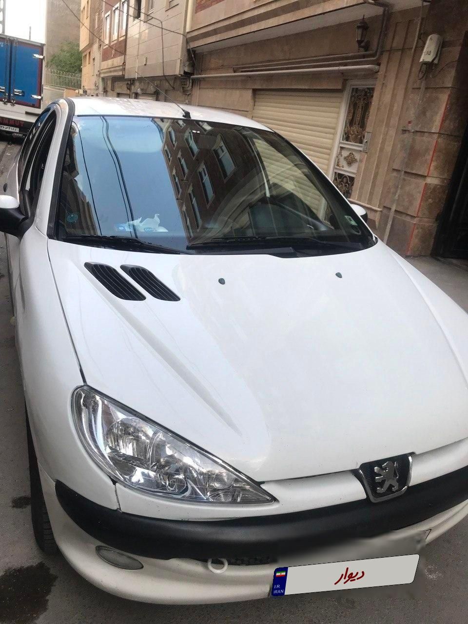 پژو ۲۰۶ صندوق دار v8 - 1394